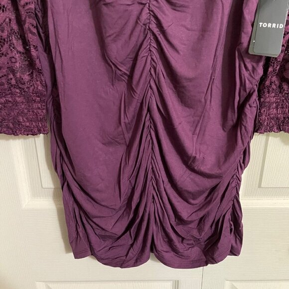 Torrid Womens NWT Super Soft Lace Bishop Sleeve Purple Ruched Top Size 3X - Picture 6 of 10